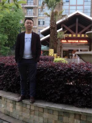 松滋装修设计师何晓东